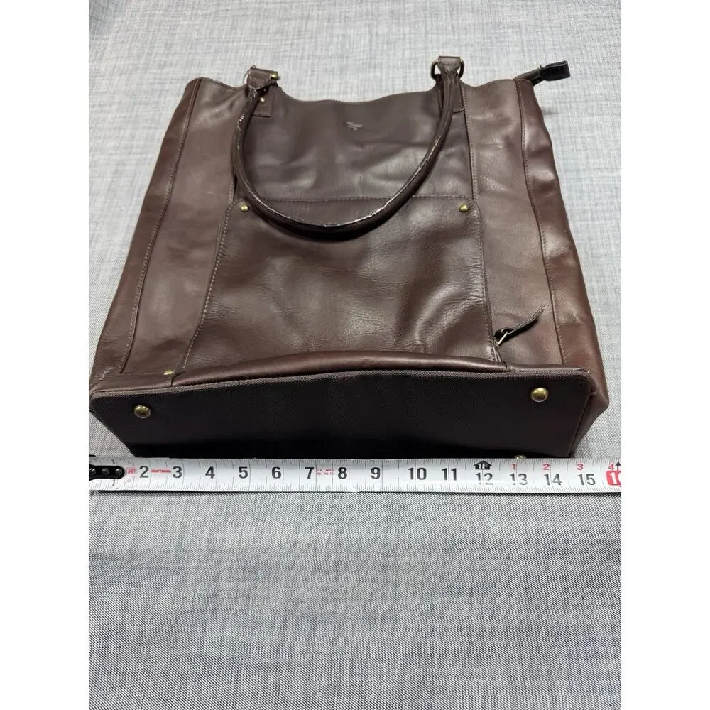 NWT Solo New York Executive Bucket Tote Brown Full Grain Leather Laptop Bag